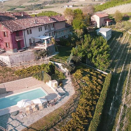 Poggio Dei Farinetti Bed and Breakfast Diano dʼAlba Buitenkant foto